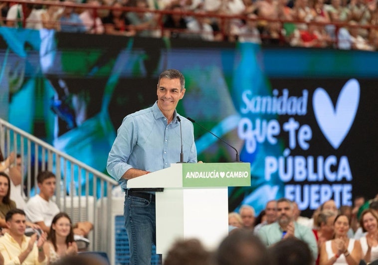 Sánchez anuncia que sacará 53.000 viviendas del alquiler temporal para que pasen a alquiler permanente